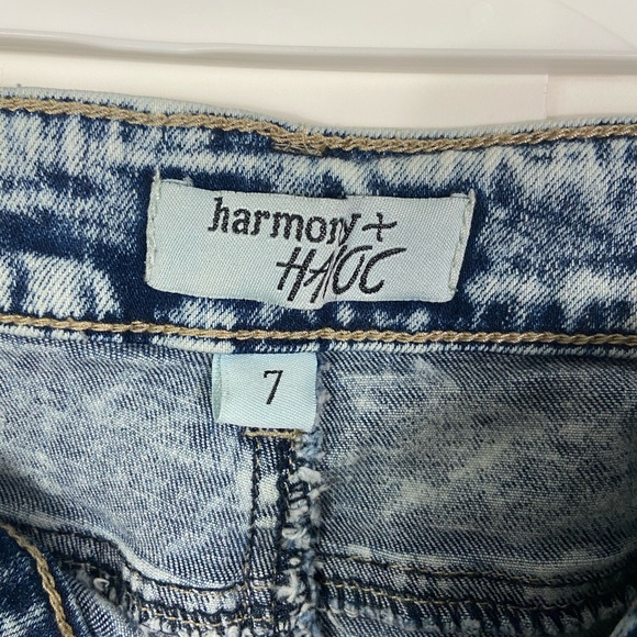 Harmony + Havoc Acid Washed Distressed Jeans 7 - Picture 7 of 7